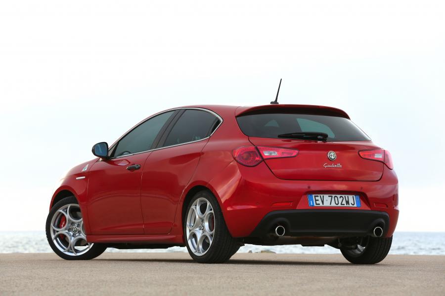  Alfa Romeo Giulietta Quadrifoglio Verde (940) 2014 года  (фото 19 из 40)